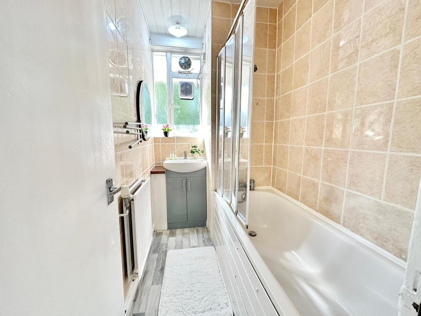 Paddington Beautiful Two Bedroom Apartamento Londres
